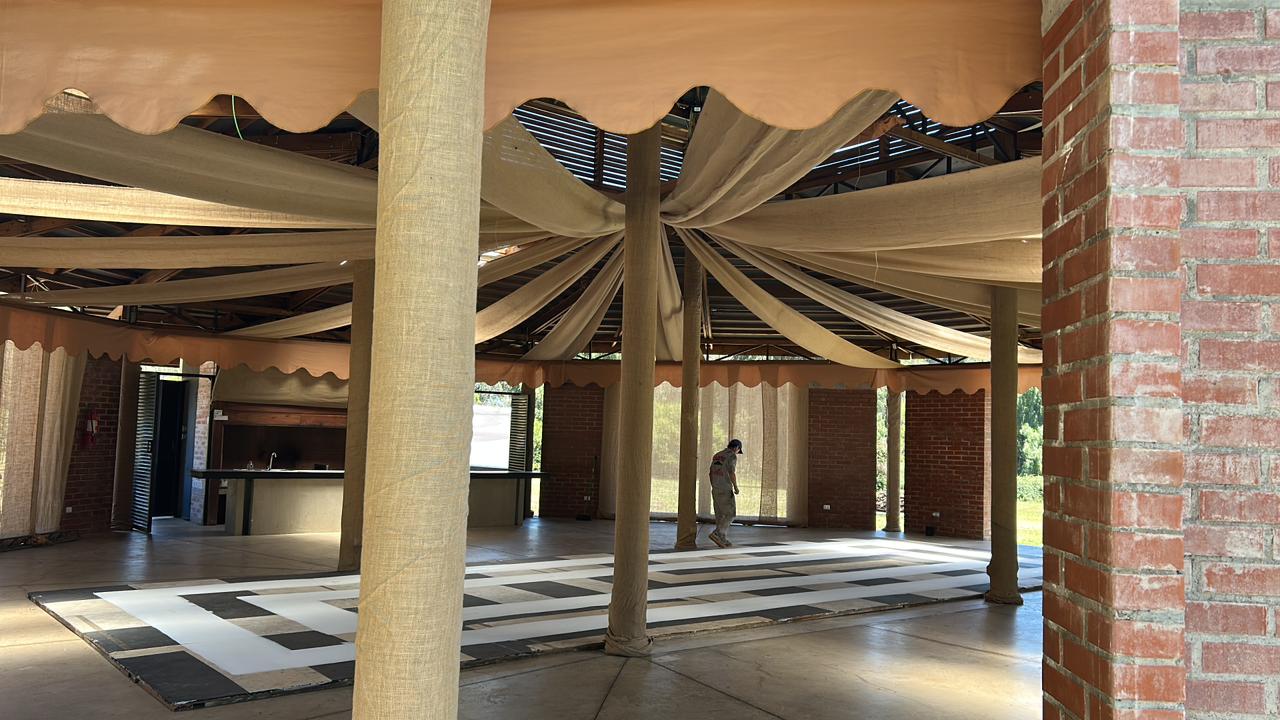 Carpa Domo Radial & Pista Geometric